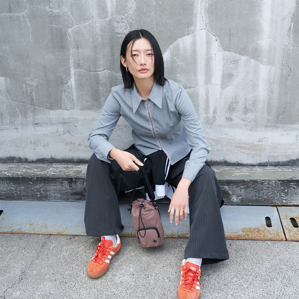 Luz Drawstring Crossbody Bag